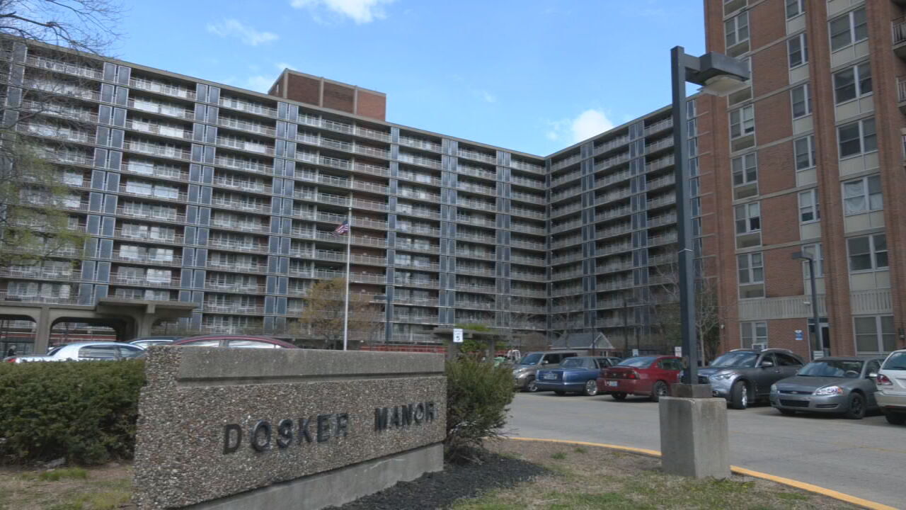 Dosker Manor